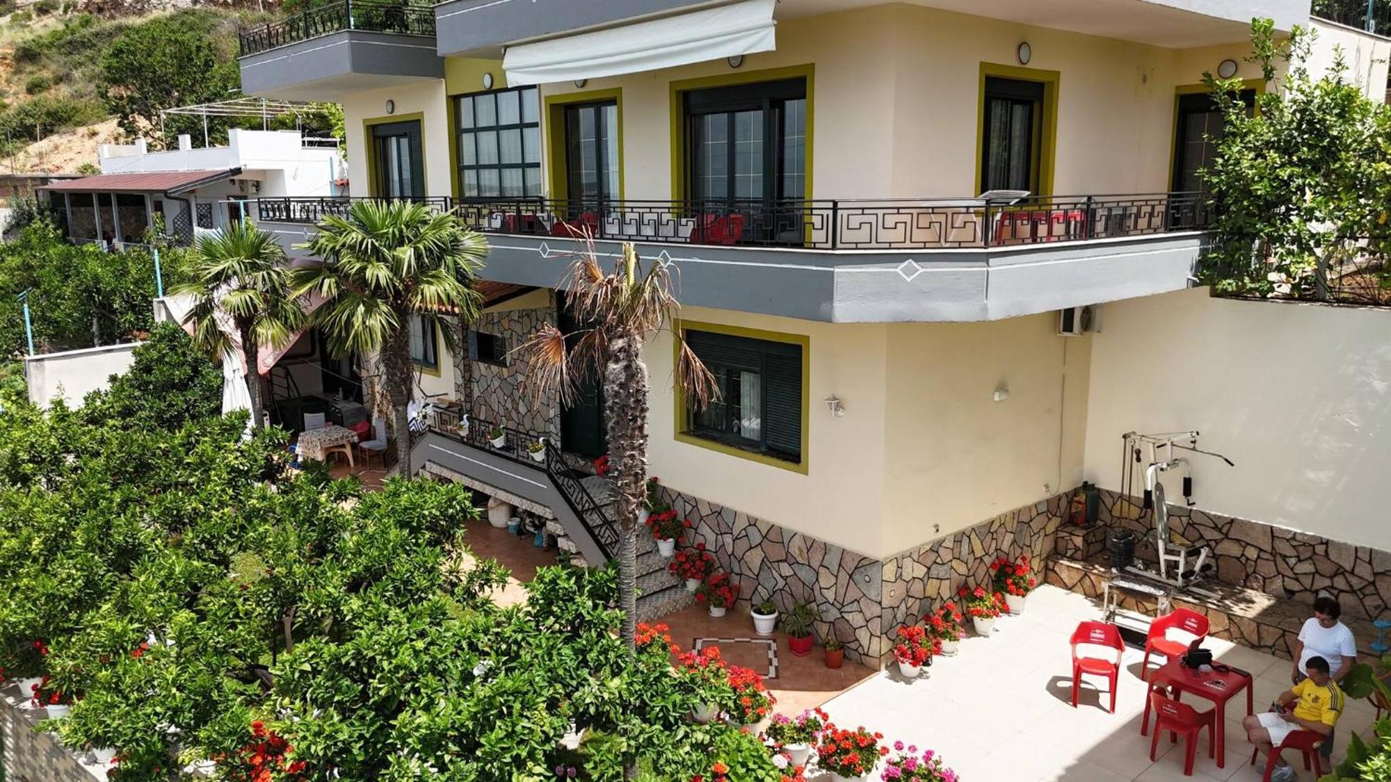 Villa Meminaj Vlorë Esterno foto