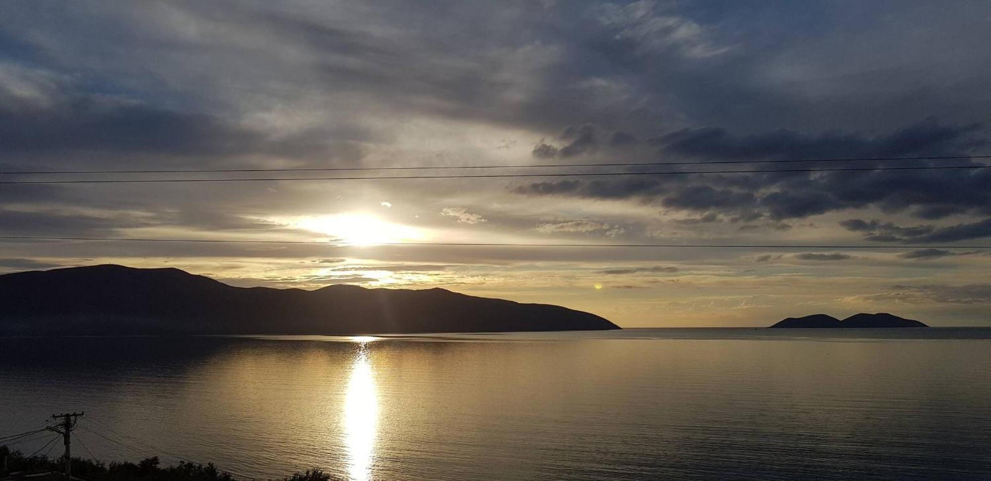 Villa Meminaj Vlorë Esterno foto